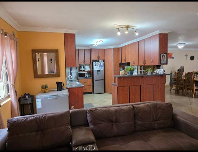 3 BEDROOM HOUSE FOR SALE IN HARINAGAR